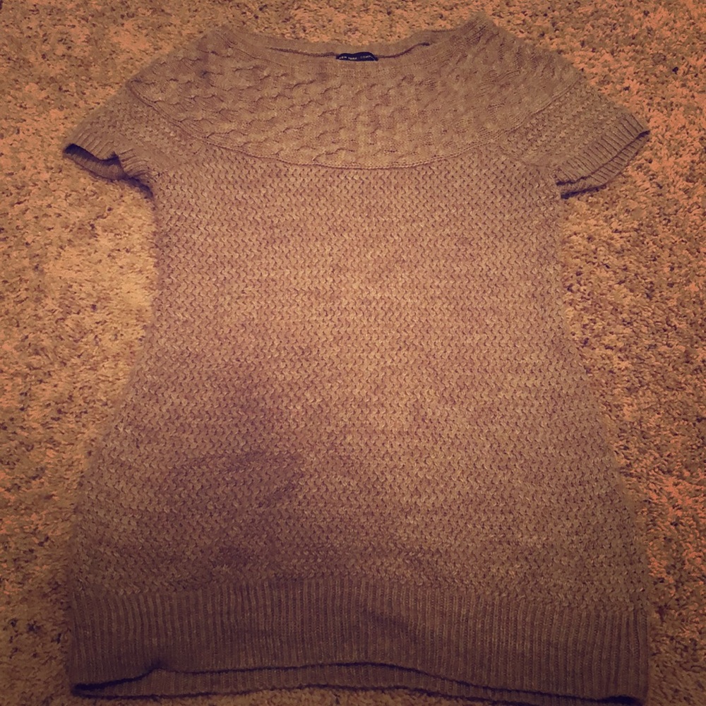 Short Sleeved Sweater